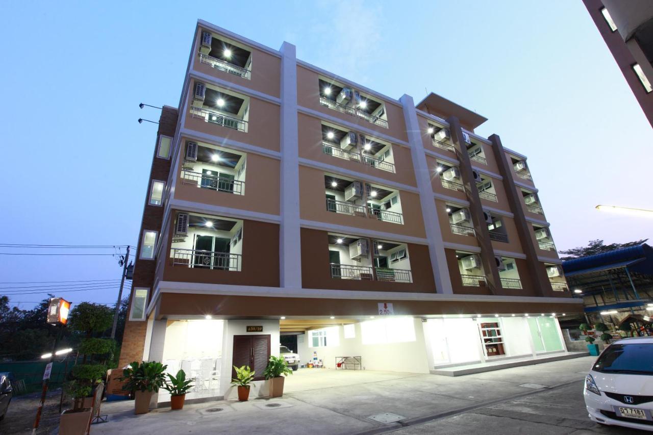 Rattanasook Residence Bangkok Ngoại thất bức ảnh